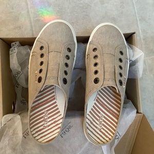 Taos Size 7 EZ Soul Oat Wash NEW WITH BOX